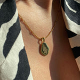 Collar de medalla irregular personalizable