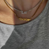 Collier avec signe du zodiaque anglais ancien