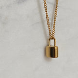 Collana con lucchetto