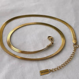 Collier aplati