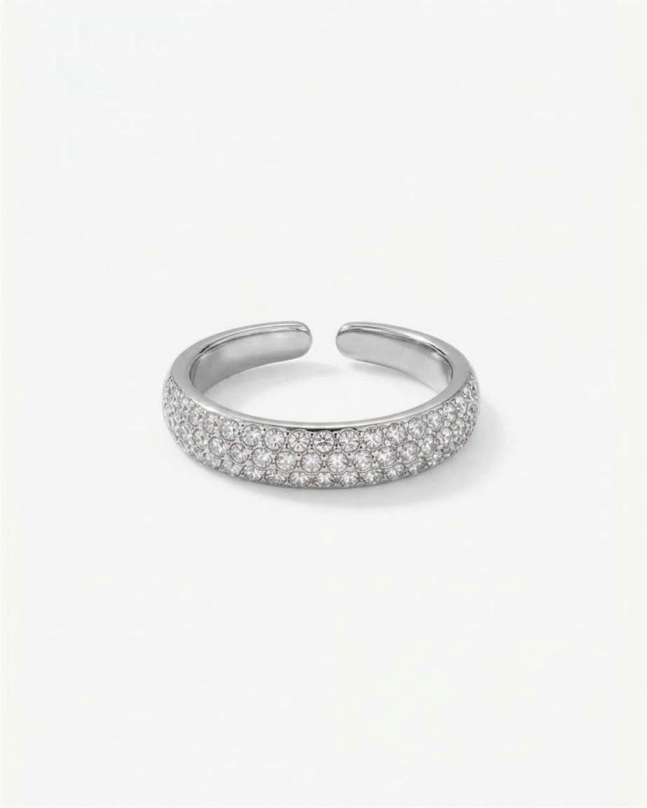 Tyra Ring