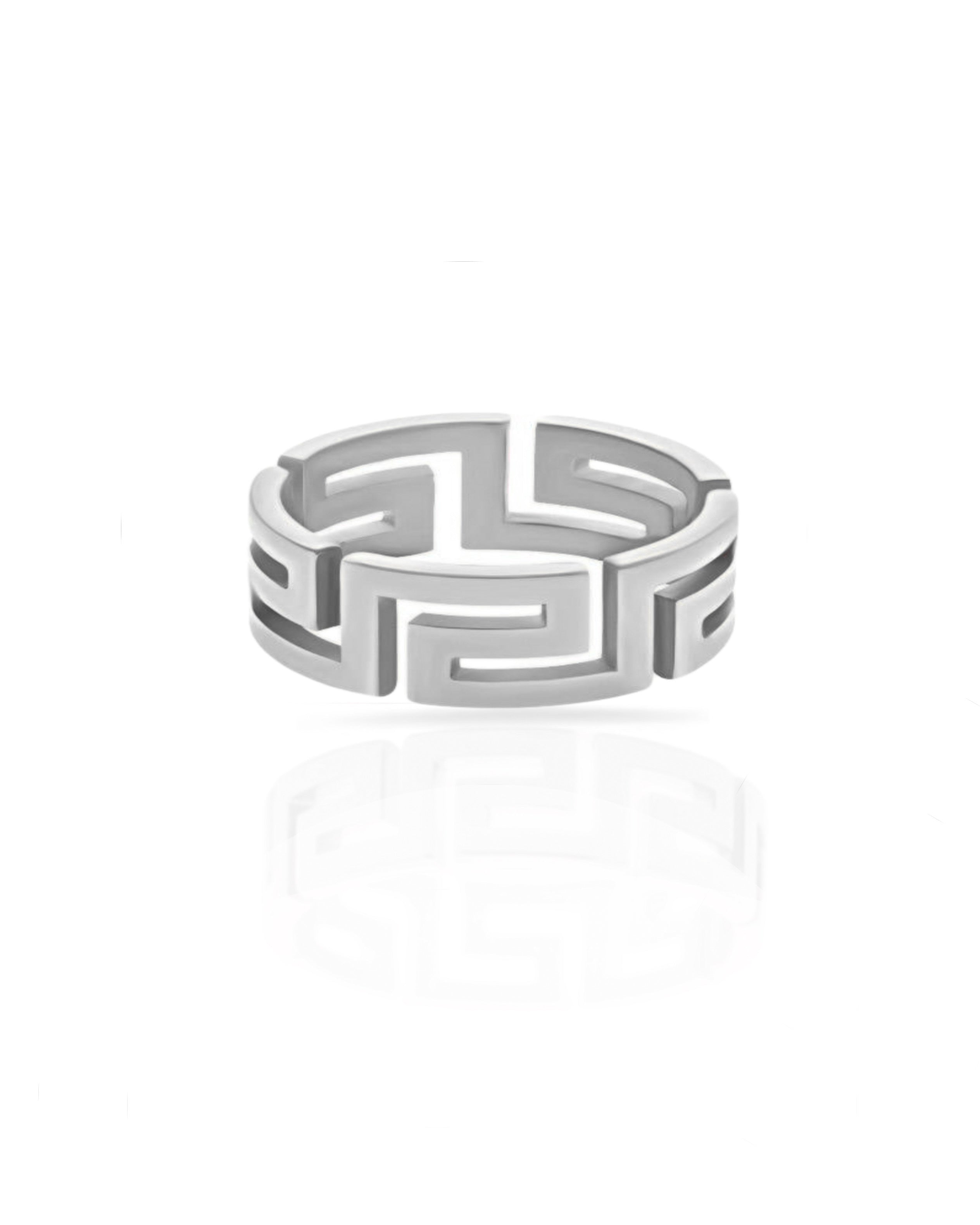 Laberinto enorme de anillos