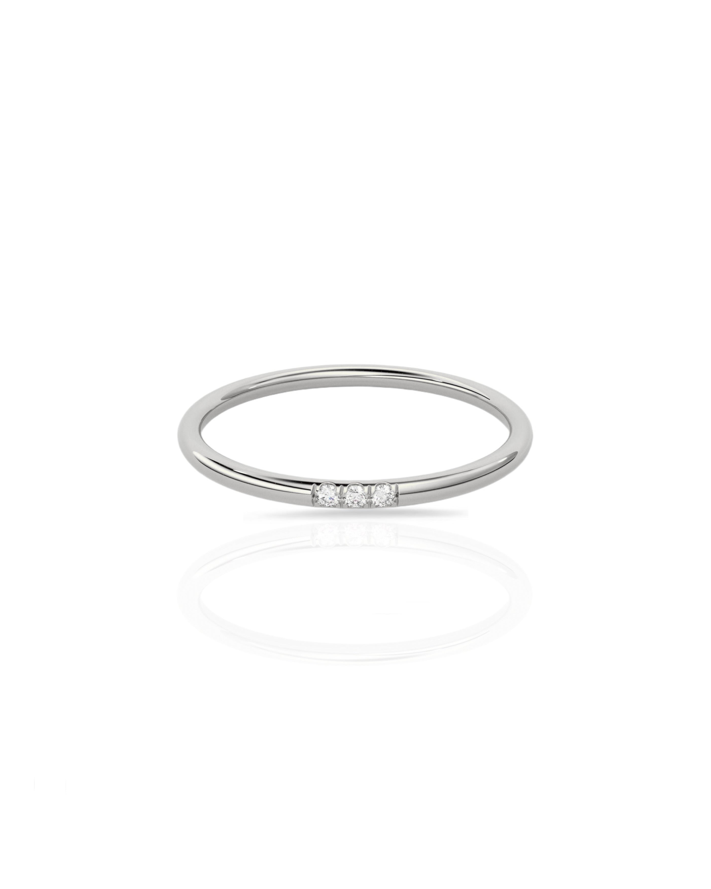 Anillo de triple cristal