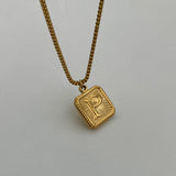Collar Medalla Cuadrada