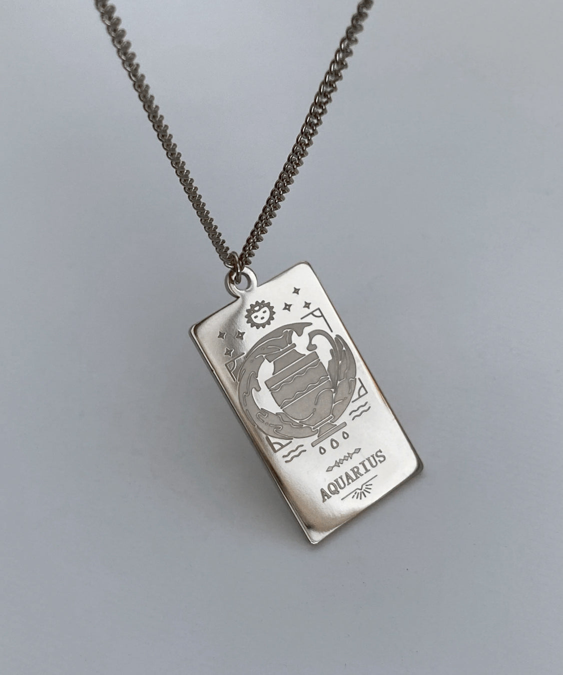 Collana con medaglia dello zodiaco